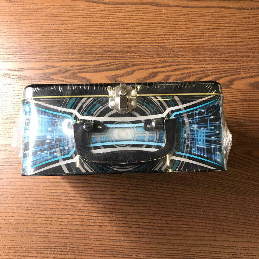 Pokemon TCG Collector's Chest Tin Fall 2019 Lunchbox