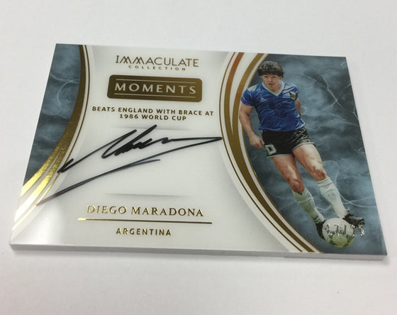 Panini Immaculate Soccer 2017 Previews Pelè, Maradona And Ronaldo