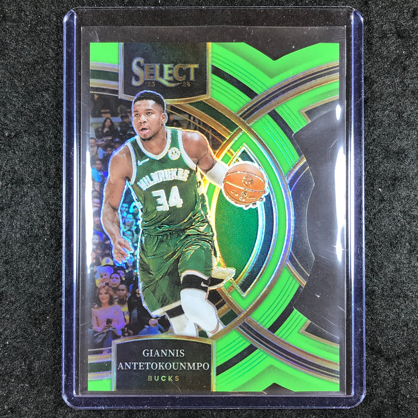 2023-24 Select GIANNIS ANTETOKOUNMPO Premier Level Neon Green Die-Cut 27/75 #141