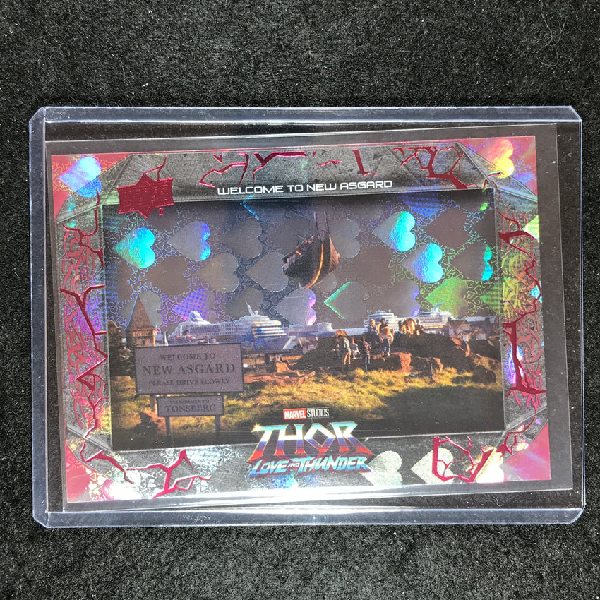 2023 Thor Love and Thunder WELCOME TO NEW ASGARD Base Love Red 3/99 #15