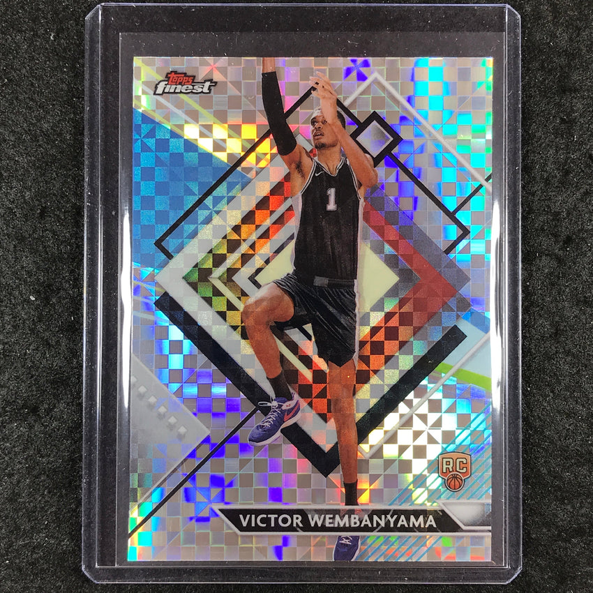 2023-24 Topps Finest VICTOR WEMBANYAMA Rookie Base Checkerboard Rare #271