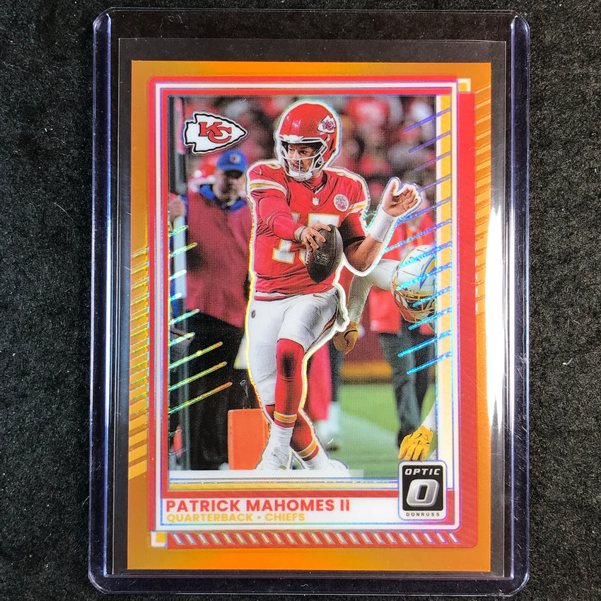2025 Donruss Optic Football PATRICK MAHOMES II Base Orange 111/299 #40