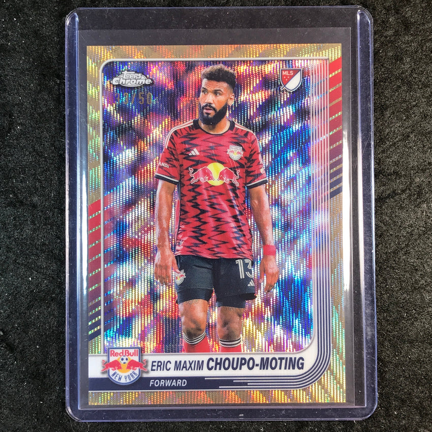 2025 Topps Chrome MLS ERIC MAXIM CHOUPO-MOTING Base Gold Wave 33/50 #111