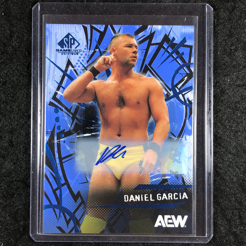 2025 AEW SP Game Used DANIEL GARCIA Base Autograph Blue #4