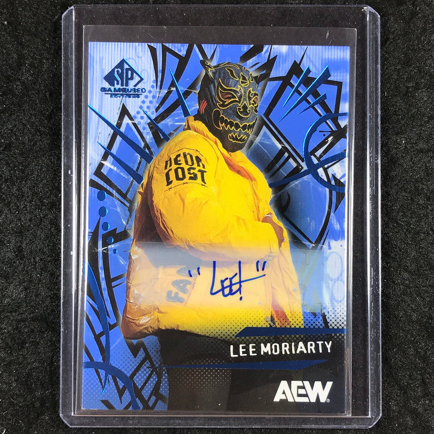 2025 AEW SP Game Used LEE MORIARTY Base Autograph Blue #56