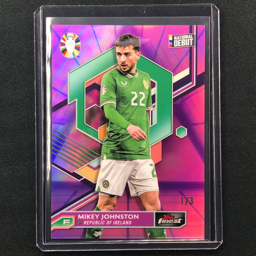 2023 Topps Finest Road To Uefa Mikey Johnston Base Purple Pink Vaporwave 1/3