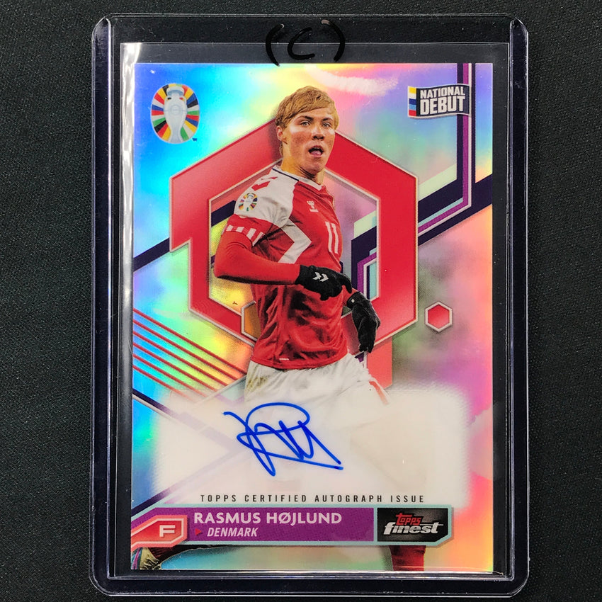 2023 Topps Finest Road To Uefa Rasmus Hojlund Base Auto No Rh C