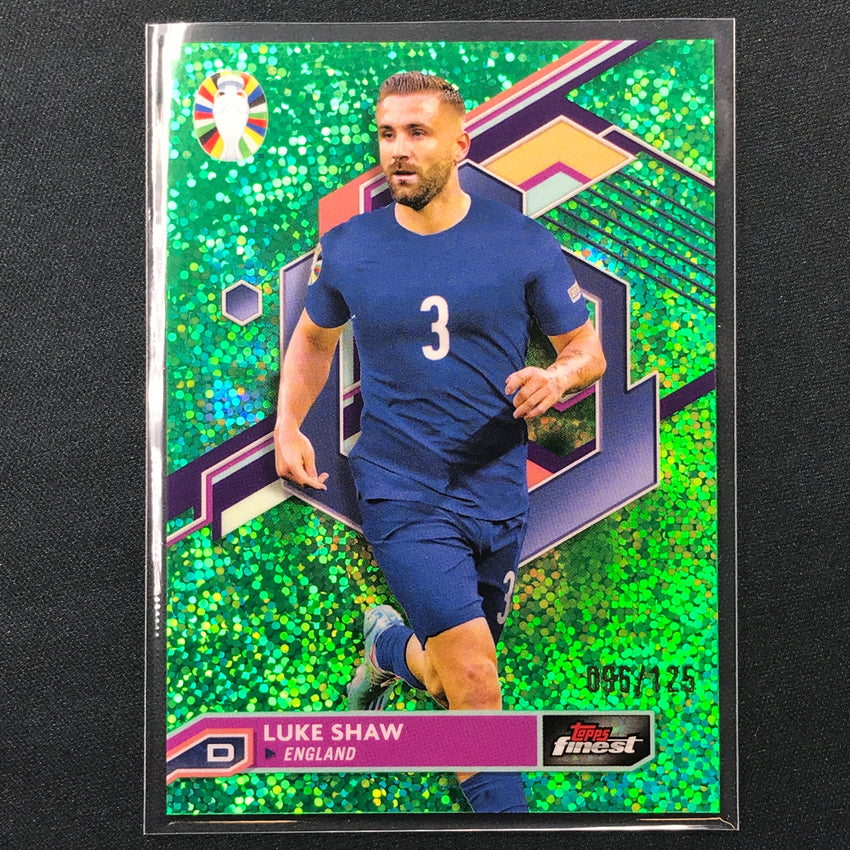 2023 Topps Finest Road To Uefa Luke Shaw Base Green Speckle 96/125