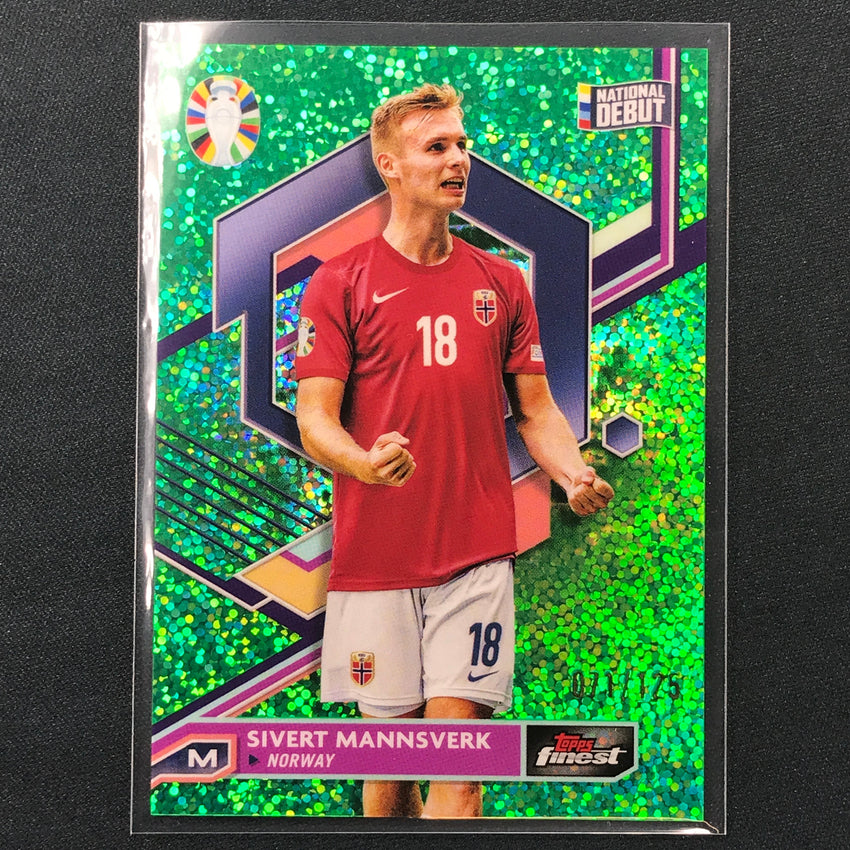 2023 Topps Finest Road To Uefa Sivert Mannsverk Base Green Speckle 71/125