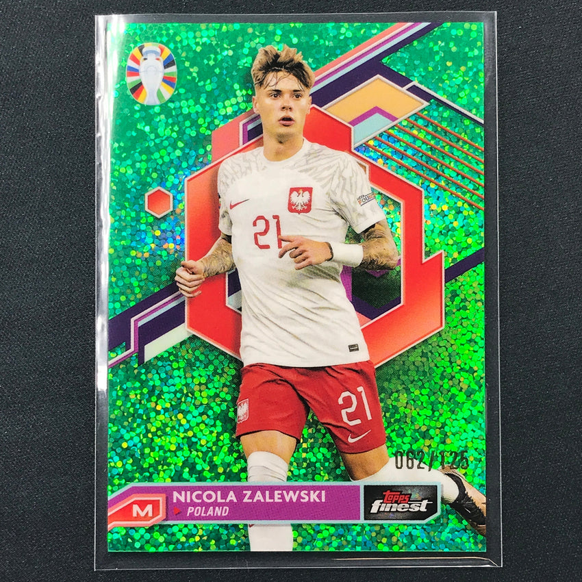 2023 Topps Finest Road To Uefa Nicola Zalewski Base Green Speckle 62/125