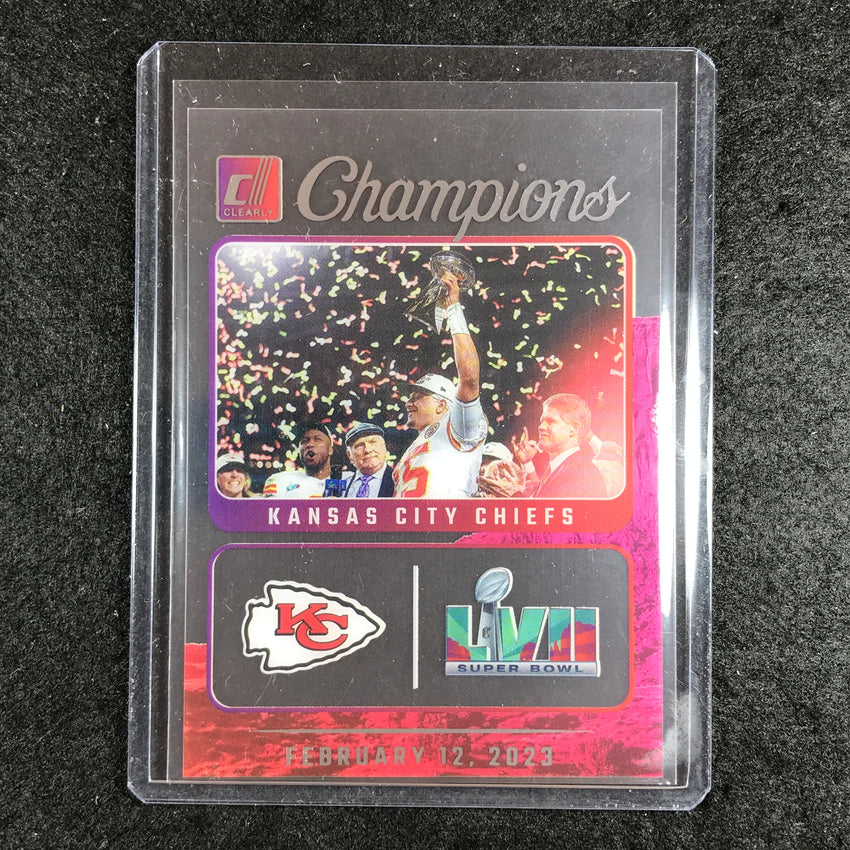 2023 Clearly Donruss Football PATRICK MAHOMES II Clearly Champions Base #1