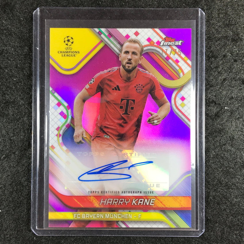 2024-25 Topps Finest UEFA Club Comp HARRY KANE Base Auto Magenta 17/75
