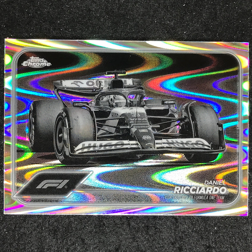 2024 Topps Chrome Formula 1 DANIEL RICCIARDO Black White RayWave #90