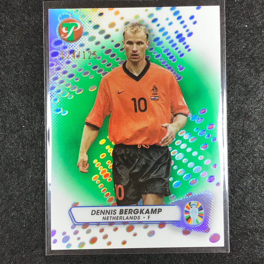 2023 Topps Pristine Road to Euro DENNIS BERGKAMP Base Green 124/125 No. 112