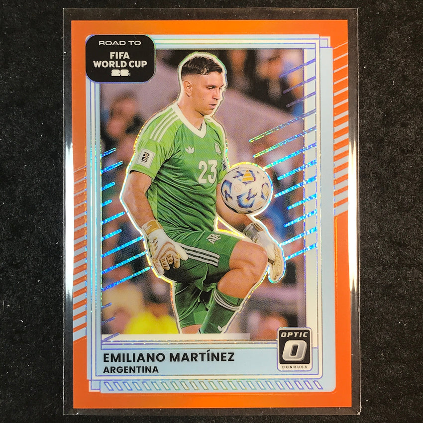 2025-26 Donruss Road to FIFA World Cup EMILIANO MARTINEZ Optic Orange 79/99 #160