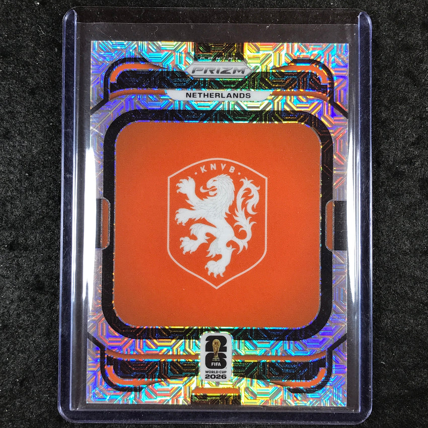 2026 Prizm FIFA World Cup NETHERLANDS Team Badges Mojo 18/25 #30