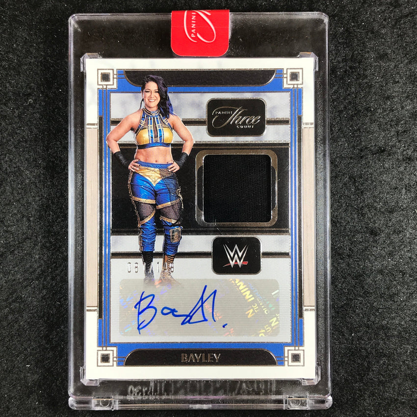 2024 Three Count WWE BAYLEY Memorabilia Autograph Base 81/149