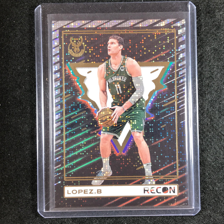 2023-24 Recon BROOK LOPEZ Base Holo Dot SSP No. 169