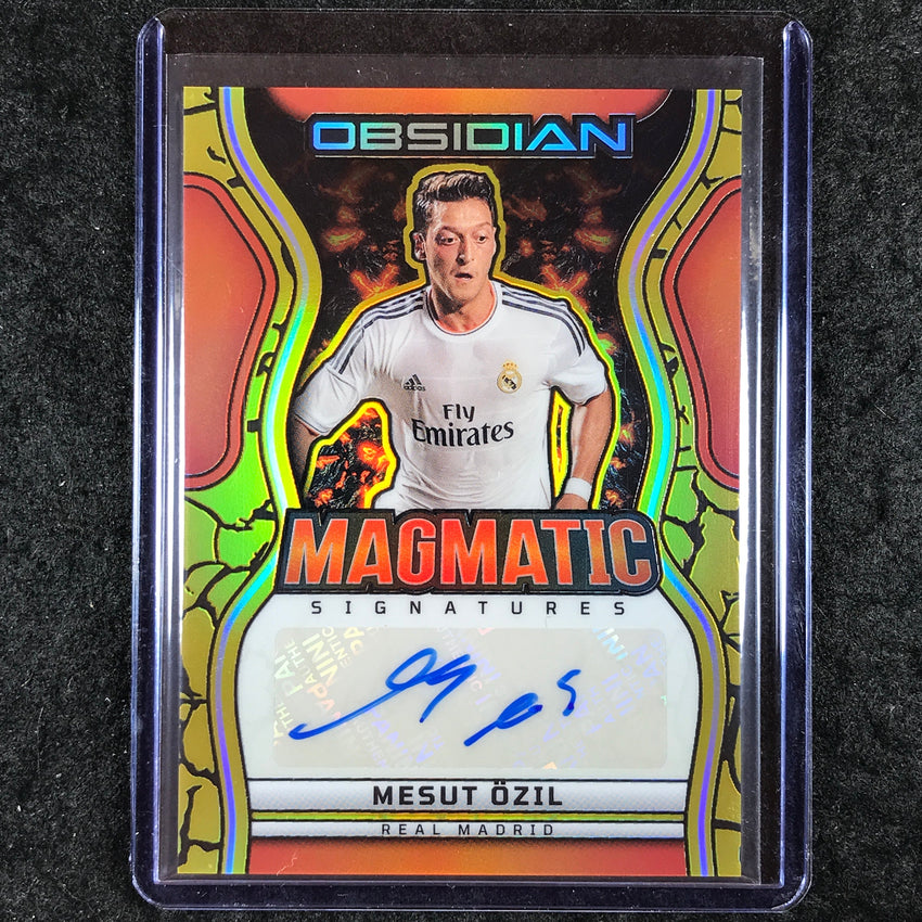 2025-26 Obsidian MESUT OZIL Magmatic Signatures Auto Gold Flood 4/7