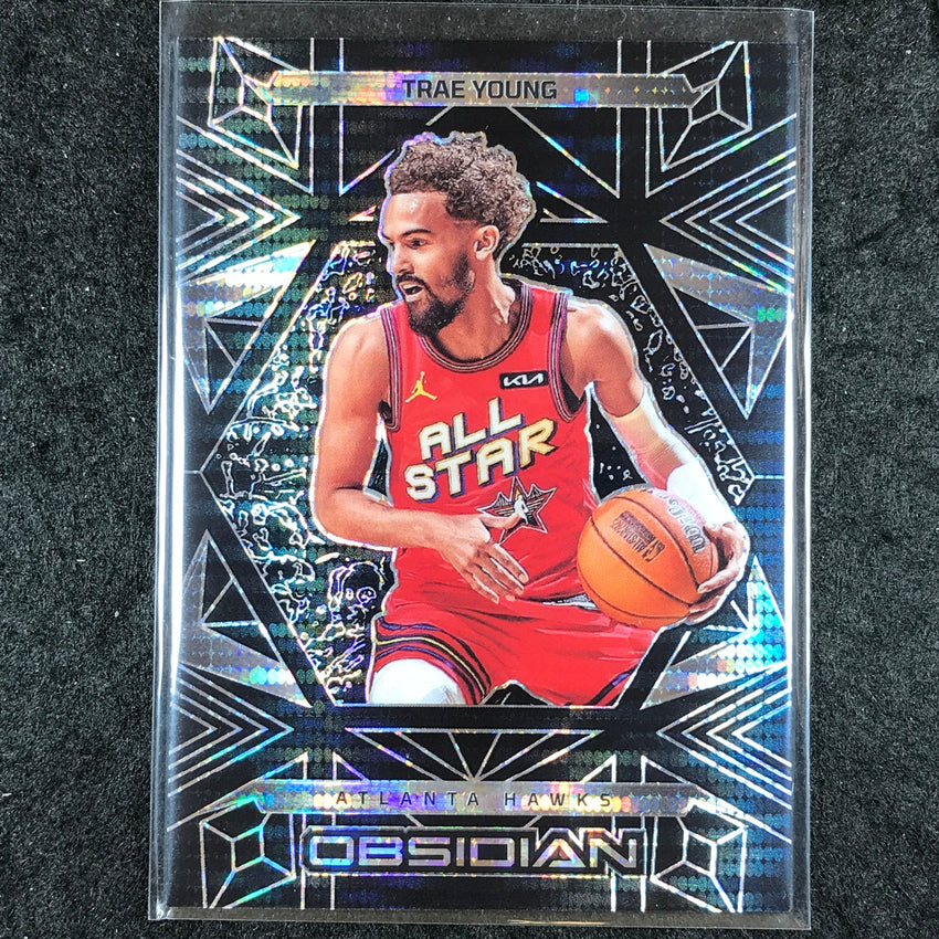 2024-25 Obsidian TRAE YOUNG Base International #197