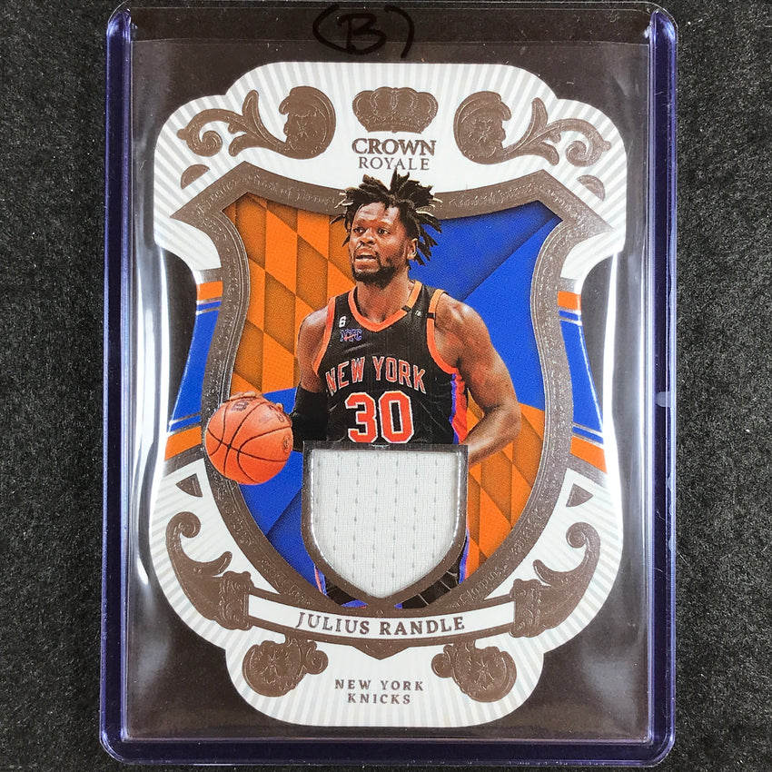 2023-24 Crown Royale JULIUS RANDLE Coat of Arms Jersey Relic #RAN (B)