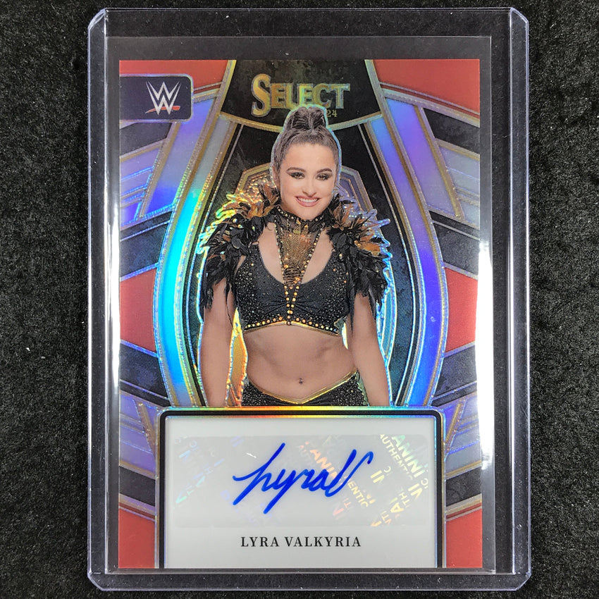 2024 Select WWE LYRA VALKYRIA Signatures Selections Auto Refractor #LYV