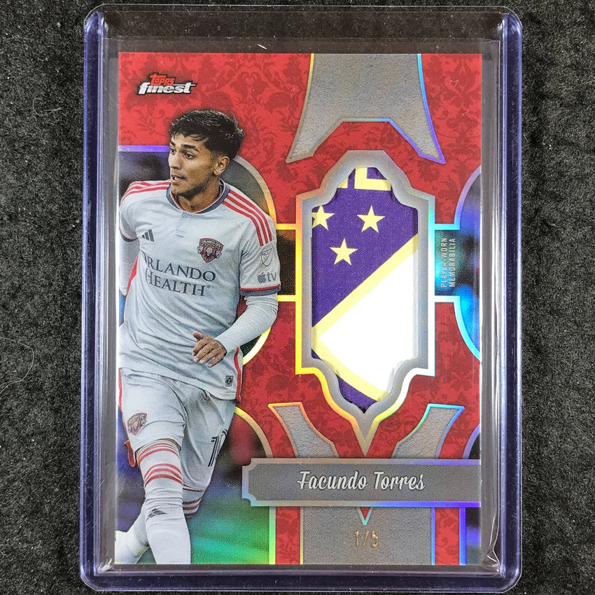 2024 Topps Finest MLS FACUNDO TORRES Finest Fabrics Patch Relic Red 1/5