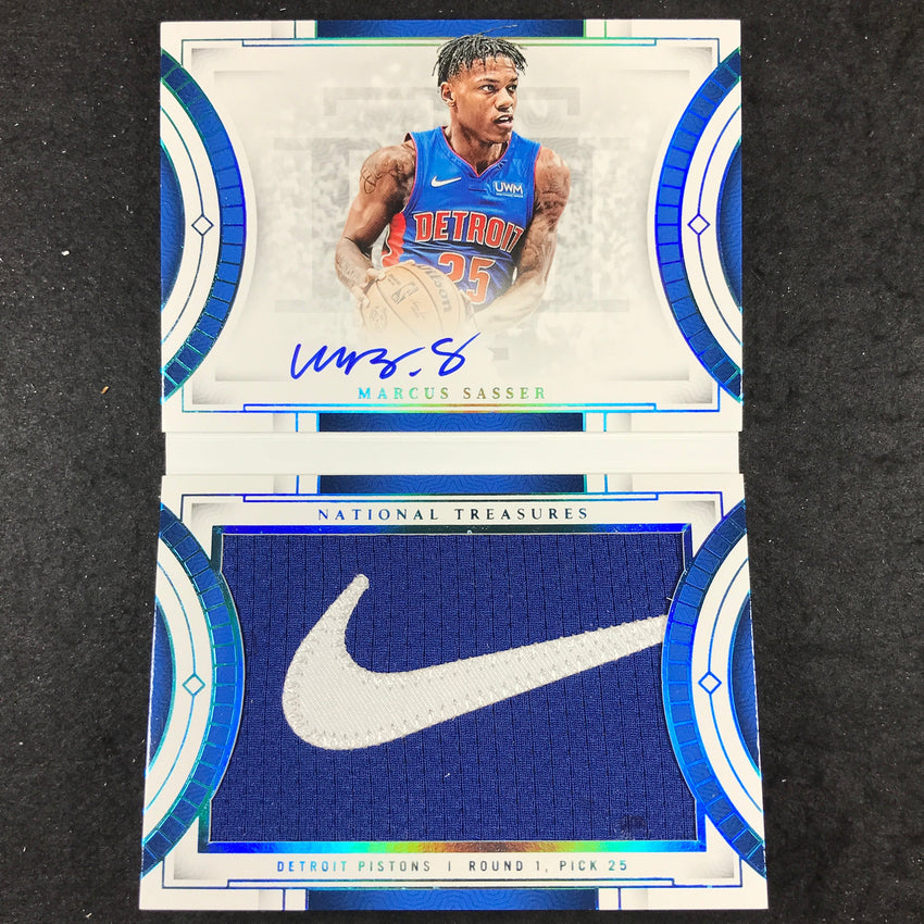 2023-24 National Treasures MARCUS SASSER Rookie Jumbo Brand Logo Auto Booklet 3/3