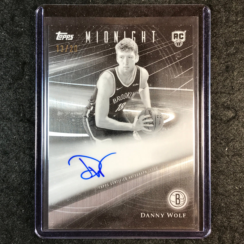 2025-26 Topps Midnight DANNY WOLF Rookie Horizon Signatures Auto Equinox 13/20