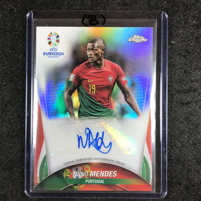 2023-24 Topps Chrome UEFA Euro NUNO MENDES Chrome Autograph #NM (B)