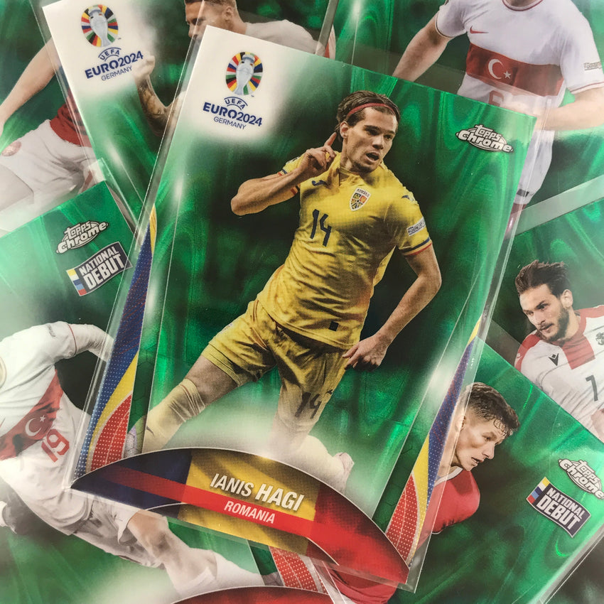 2023-24 Topps Chrome UEFA Euro MICKY VAN DE VEN Base Debut Green RayWave #84