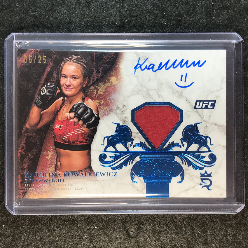 2025 Topps Royalty UFC KAROLINA KOWALKIEWICZ Royalty Relic Auto Blue 5/25