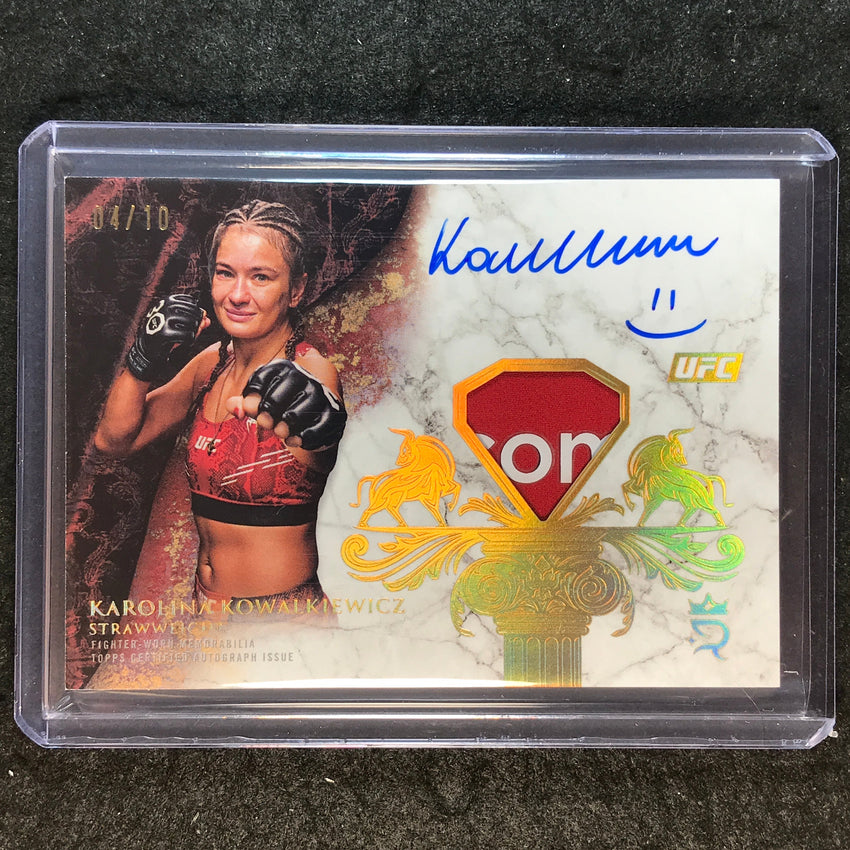 2025 Topps Royalty UFC KAROLINA KOWALKIEWICZ Royalty Relic Auto Gold 4/10