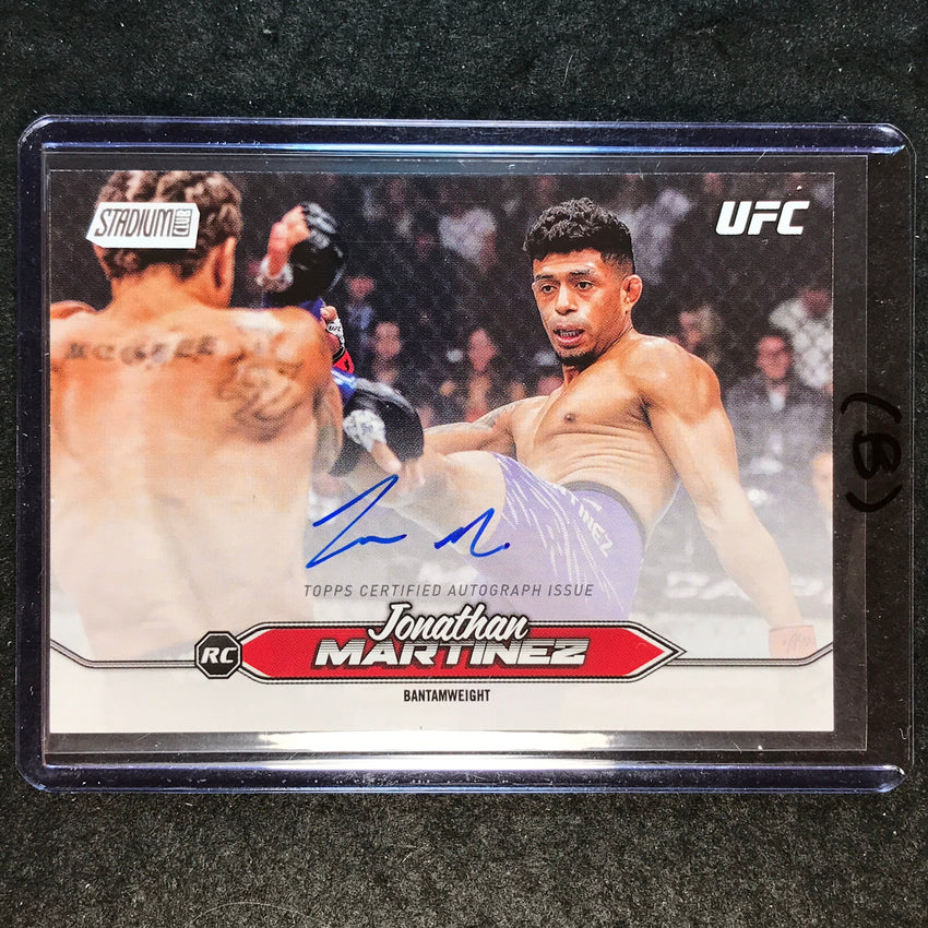 2025 Topps Stadium Club UFC JONATHAN MARTINEZ Base Rookie Autograph #BCA-JMZ (B)