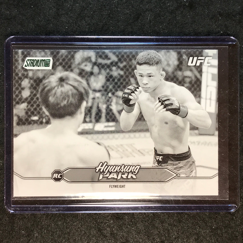 2025 Topps Stadium Club UFC HYUNSUNG PARK Rookie Base Black and White #112