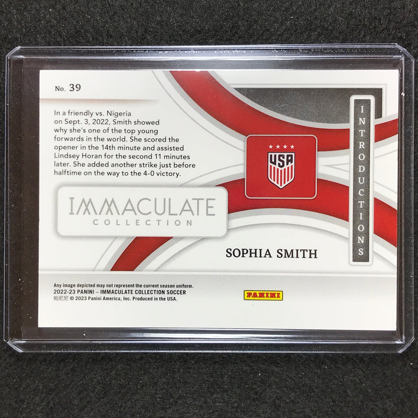 2022-23 Immaculate Sophia Smith Introductions Base Holo Gold 7/10