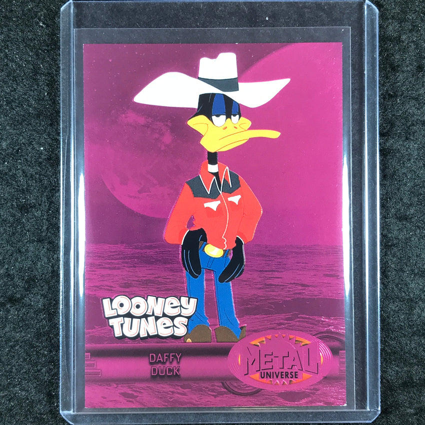 2024 Fleer Retro Looney Tunes DAFFY DUCK Metal 97-98 Retro Pink /300 #36