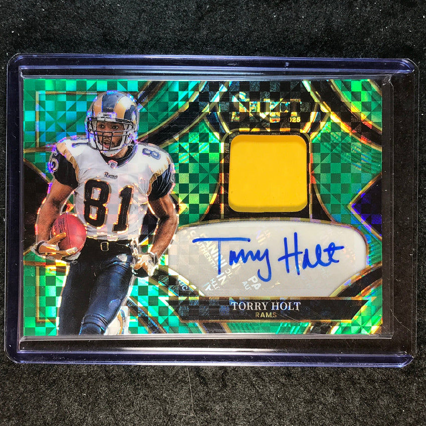 2025 Select Football TORRY HOLT Signature Memorabilia Patch Auto Green 4/5