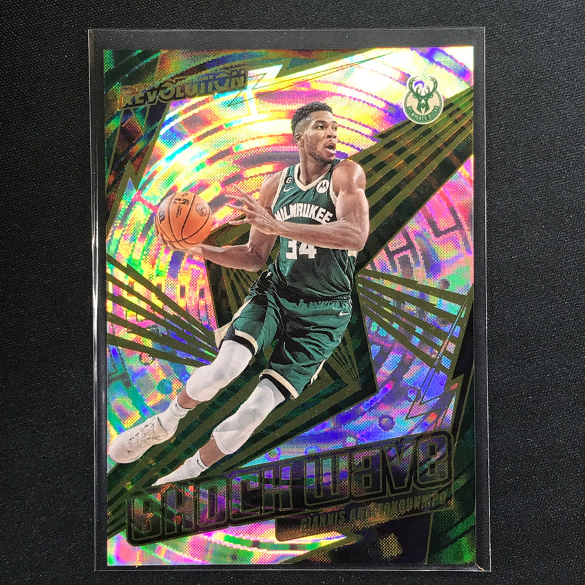 2023-24 Revolution Giannis Antetokounmpo Shock Wave Fractal #4