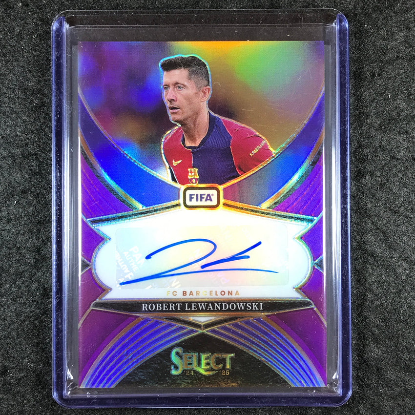 2024-25 Select FIFA ROBERT LEWANDOWSKI Select Signatures Auto Purple 4/49