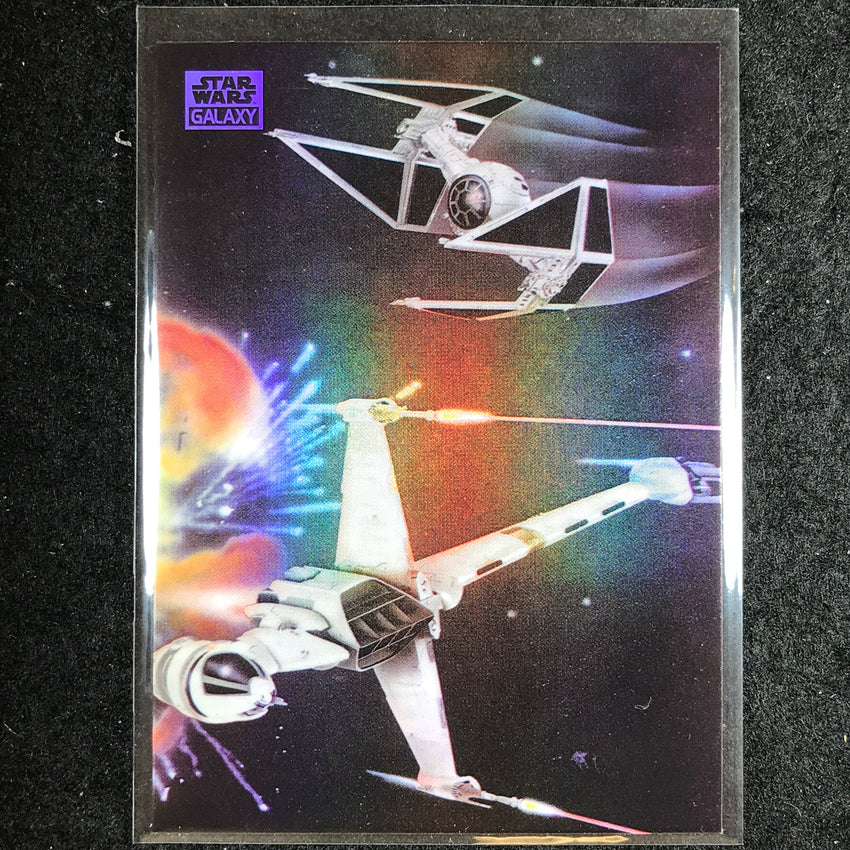 2024 Star Wars Chrome Galaxy STARFIGHTER IN BATTLE Base Refractor #21