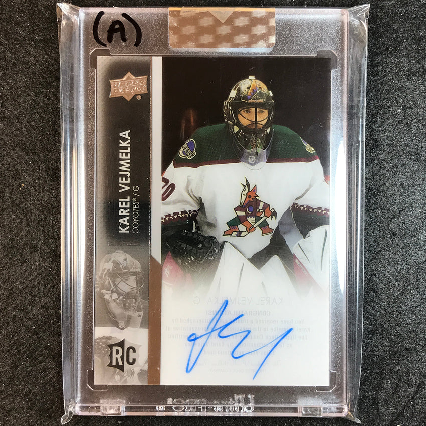 2021-22 Clear Cut Hockey KAREL VEJMELKA Base Rookie Auto #KV (A)