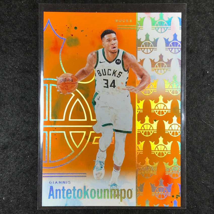 2024-25 Court Kings GIANNIS ANTETOKOUNMPO Base Amber 28/75 #96