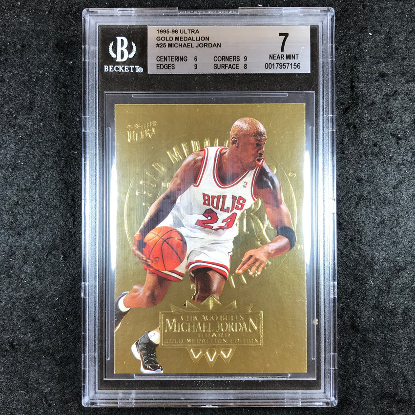 1995-96 Fleer Ultra MICHAEL JORDAN Gold Medallion #25 BGS 7 (156)