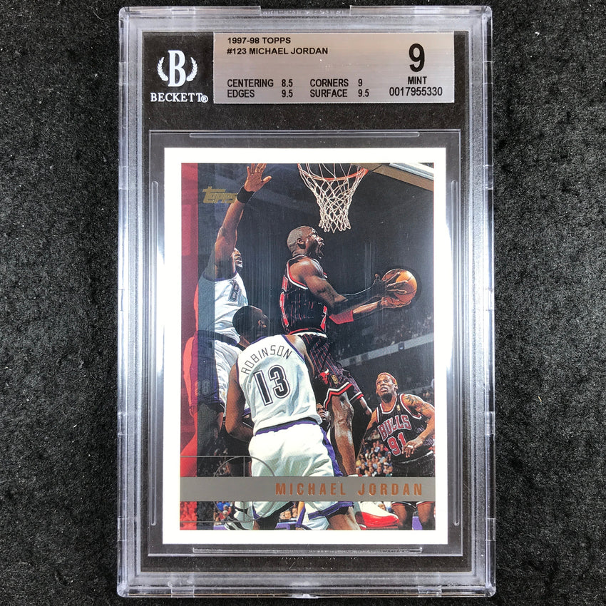 1997-98 Topps MICHAEL JORDAN #123 BGS 9 (330)