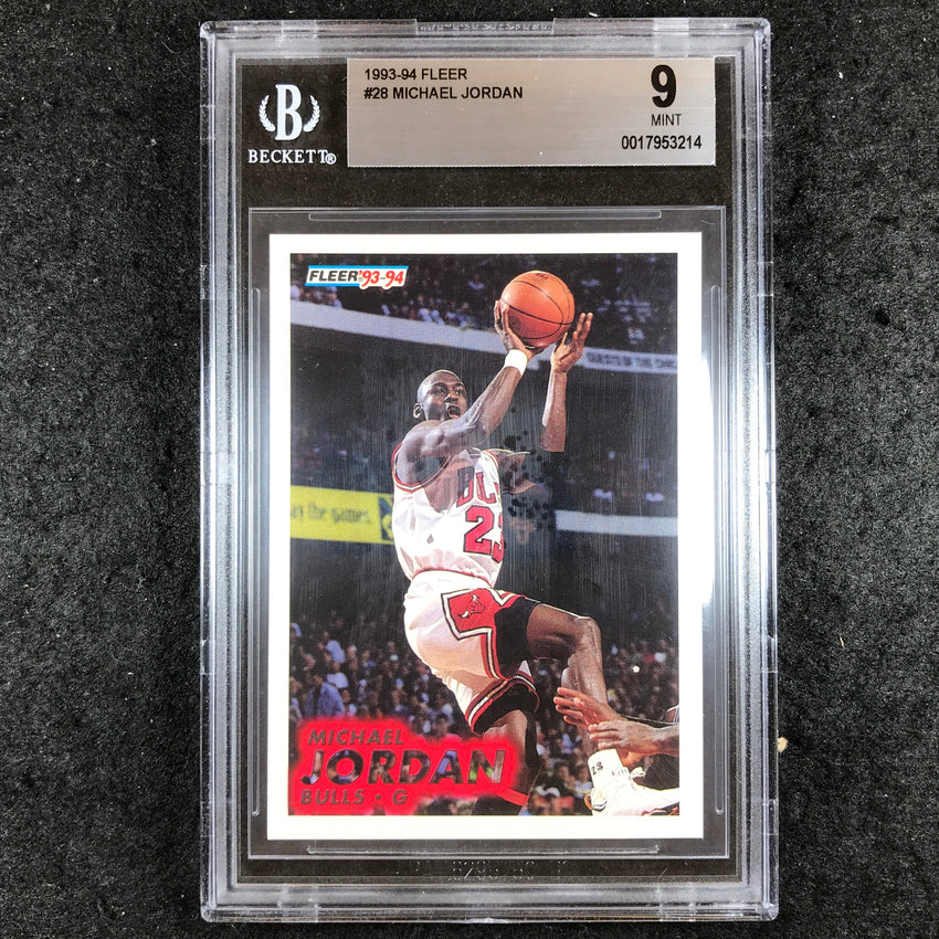 1993-94 Fleer MICHAEL JORDAN #28 BGS 9 (214)