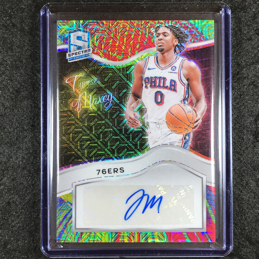 2023-24 Spectra TYRESE MAXEY Colorgraphs Auto Meta 2/25