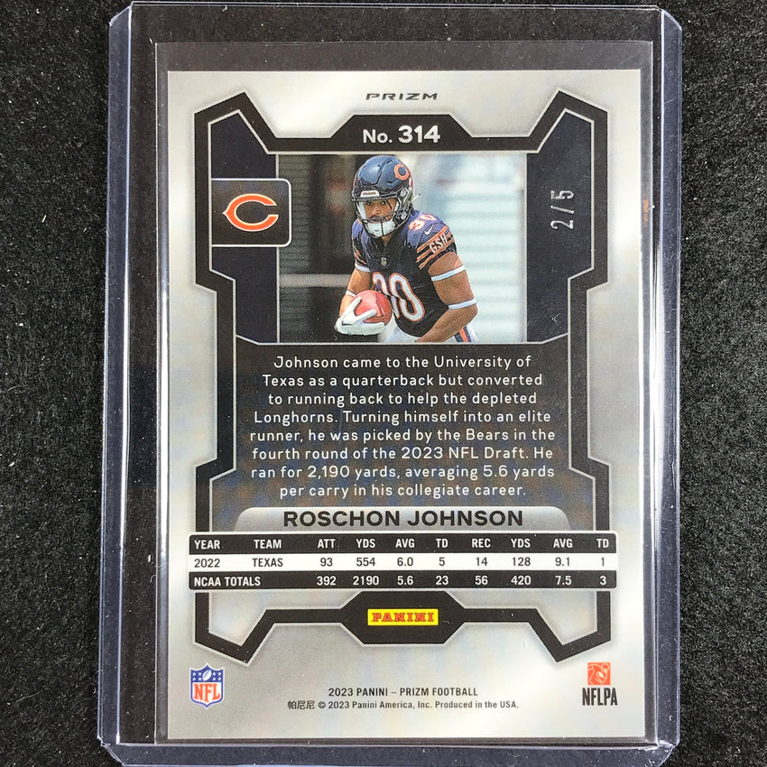 2023 Prizm Football Roschon Johnson Rookie Base No Huddle Green 2/5