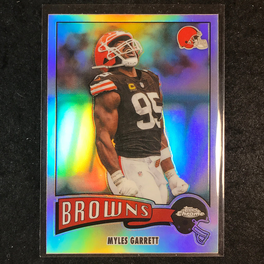 2025 Topps Chrome Football MYLES GARRETT 1975 Topps Refractor #8