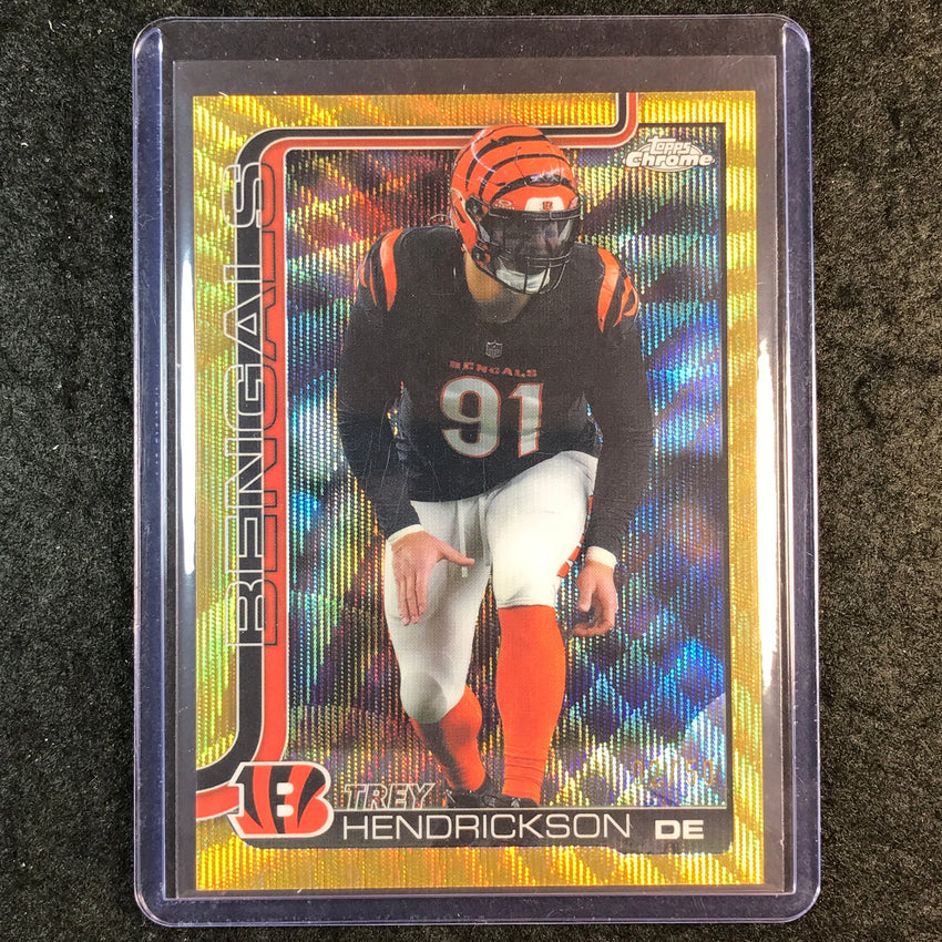 2025 Topps Chrome Football TREY HENDRICKSON Base Gold Wave 2/50 #65